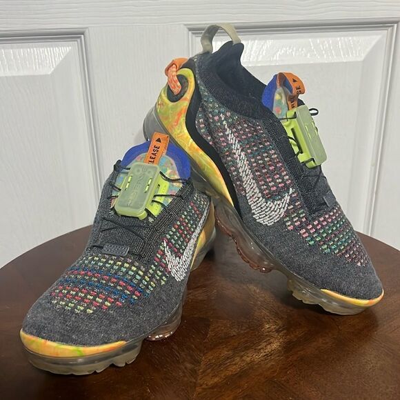 🔥Women NIKE Air Vapormax 2020 FK Flyknit Sz 7 Grey Yellow CJ6741-002 - PERFECT - Picture 1 of 13
